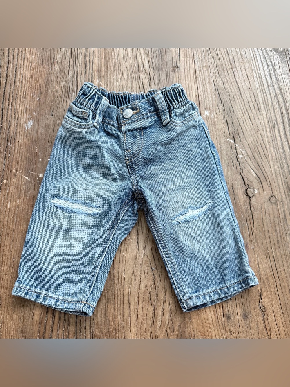 Old Navy Light Blue Elastic-Waist Distressed Kids Jeans